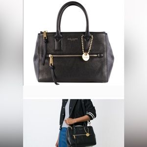 Marc Jacobs East West Recruit Double Zip Black Leather Tote w Charm & Strap